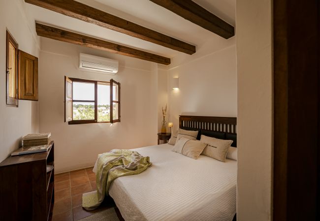 Villa en Sant Francesc de Formentera - CAN NOVES -Villa céntrica, con amplio porche y BBQ Villa en Sant Francesc de Formentera - CAN NOVES -Villa céntrica, con amplio porche y BBQ