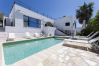 Villa en Nuestra Sra de Jesus - Villa con piscina y espectaculares vistas cerca de Ibiza y la playa