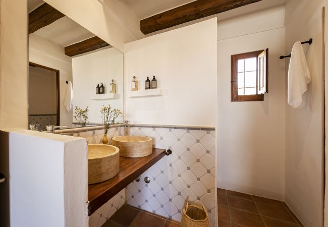 Villa in Sant Francesc de Formentera - CAN NOVES – Wunderschöne neu erbaute Villa, zentral und gut ausgestattet Villa in Sant Francesc de Formentera - CAN NOVES – Wunderschöne neu erbaute Villa, zentral und gut ausgestattet