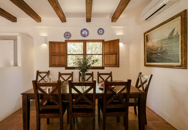 Villa in Sant Francesc de Formentera - CAN NOVES – Wunderschöne neu erbaute Villa, zentral und gut ausgestattet Villa in Sant Francesc de Formentera - CAN NOVES – Wunderschöne neu erbaute Villa, zentral und gut ausgestattet