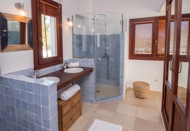 Villa in Nuestra Sra de Jesus - Ses Vistes Villa in Nuestra Sra de Jesus - Ses Vistes