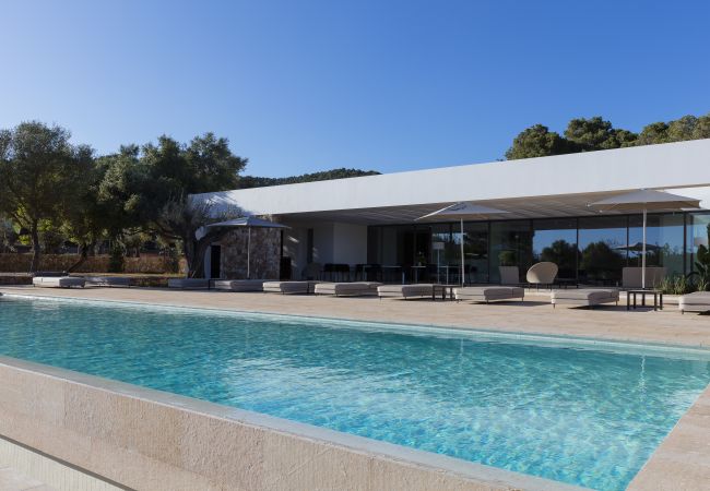 Villa in Santa Eulalia des Riu - Can Rafalet - Modern style&brand new villa with pool, garden and  BBQ Villa in Santa Eulalia des Riu - Can Rafalet - Modern style&brand new villa with pool, garden and  BBQ