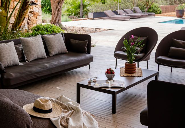 Villa in Santa Eulalia des Riu - Can Rafalet - Modern style&brand new villa with pool, garden and  BBQ Villa in Santa Eulalia des Riu - Can Rafalet - Modern style&brand new villa with pool, garden and  BBQ