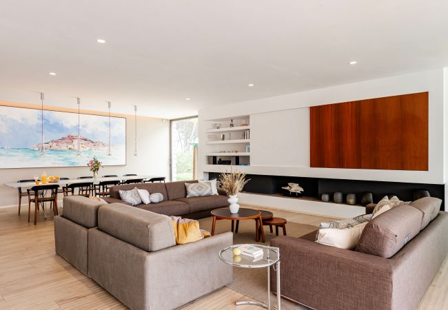 Villa in Santa Eulalia des Riu - Can Rafalet - Modern style&brand new villa with pool, garden and  BBQ Villa in Santa Eulalia des Riu - Can Rafalet - Modern style&brand new villa with pool, garden and  BBQ