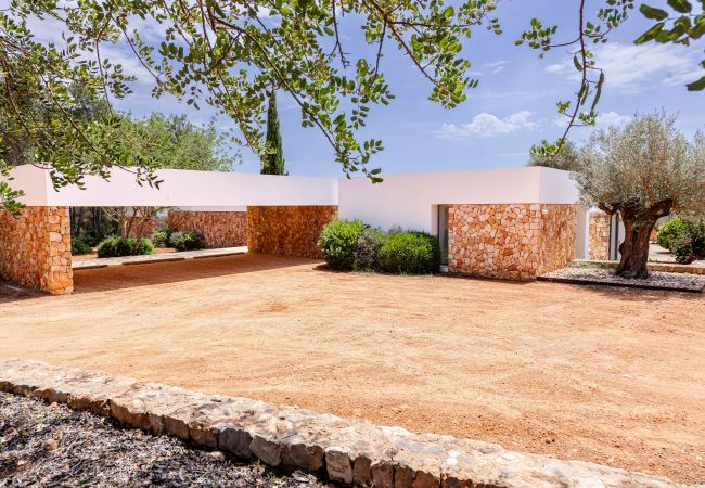 Villa in Santa Eulalia des Riu - Can Rafalet - Modern style&brand new villa with pool, garden and  BBQ Villa in Santa Eulalia des Riu - Can Rafalet - Modern style&brand new villa with pool, garden and  BBQ