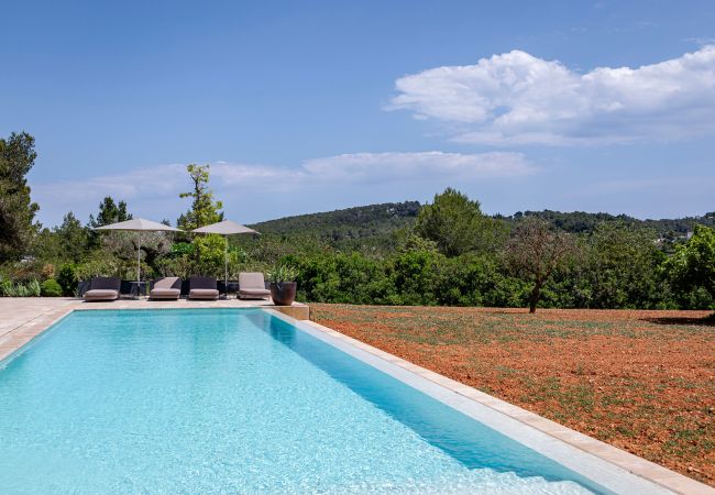 Villa in Santa Eulalia des Riu - Can Rafalet - Modern style&brand new villa with pool, garden and  BBQ Villa in Santa Eulalia des Riu - Can Rafalet - Modern style&brand new villa with pool, garden and  BBQ