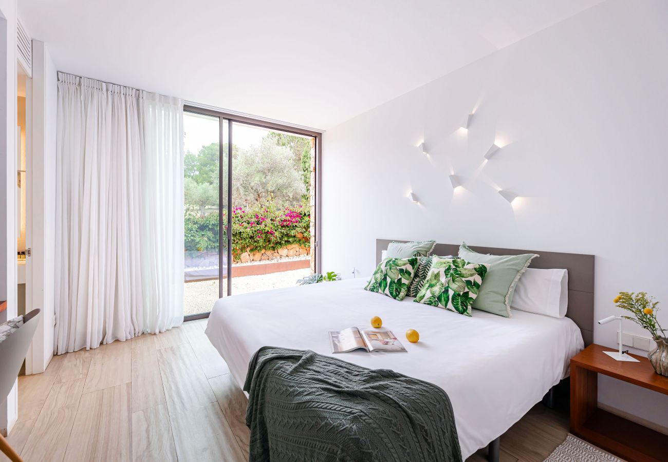 Villa in Santa Eulalia des Riu - Can Rafalet - Modern style&brand new villa with pool, garden and  BBQ Villa in Santa Eulalia des Riu - Can Rafalet - Modern style&brand new villa with pool, garden and  BBQ