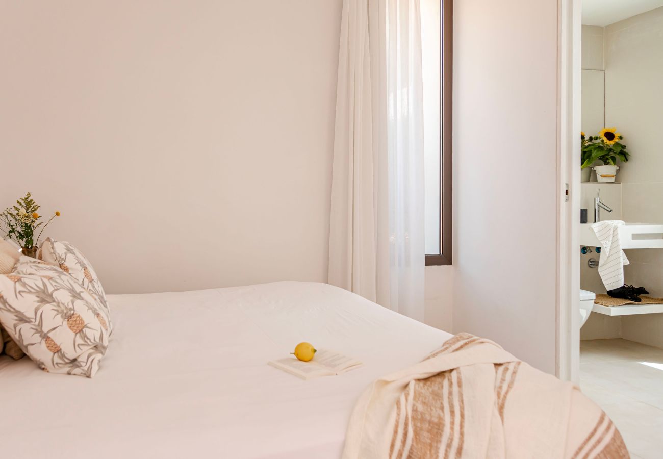 Villa in Santa Eulalia des Riu - Can Rafalet - Modern style&brand new villa with pool, garden and  BBQ Villa in Santa Eulalia des Riu - Can Rafalet - Modern style&brand new villa with pool, garden and  BBQ