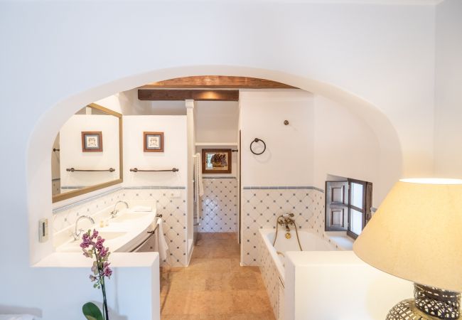 Villa in Santa Eulalia des Riu - Can Vicent Rafal newbuilt villa with pool&BBQ Villa in Santa Eulalia des Riu - Can Vicent Rafal newbuilt villa with pool&BBQ