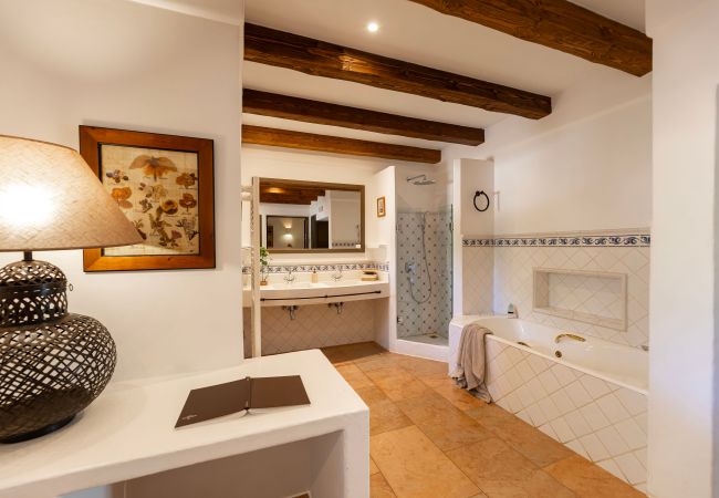 Villa in Santa Eulalia des Riu - Can Vicent Rafal newbuilt villa with pool&BBQ Villa in Santa Eulalia des Riu - Can Vicent Rafal newbuilt villa with pool&BBQ