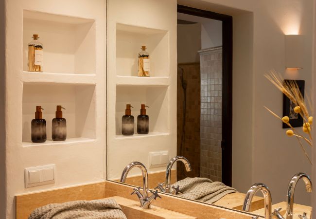 Villa in Santa Eulalia des Riu - Can Vicent Rafal newbuilt villa with pool&BBQ Villa in Santa Eulalia des Riu - Can Vicent Rafal newbuilt villa with pool&BBQ