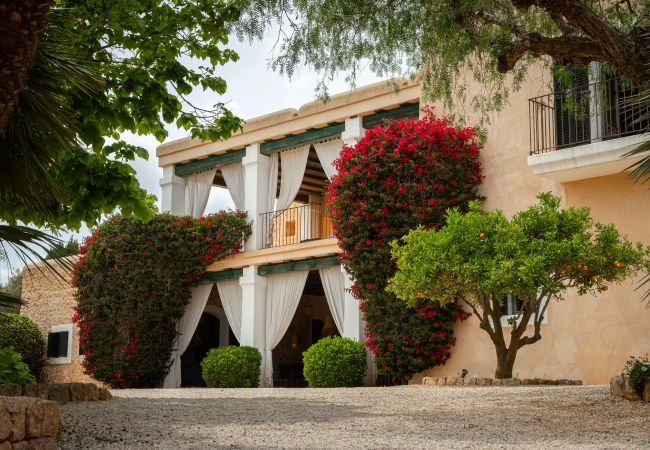 Villa in Santa Eulalia des Riu - Can Vicent Rafal newbuilt villa with pool&BBQ Villa in Santa Eulalia des Riu - Can Vicent Rafal newbuilt villa with pool&BBQ