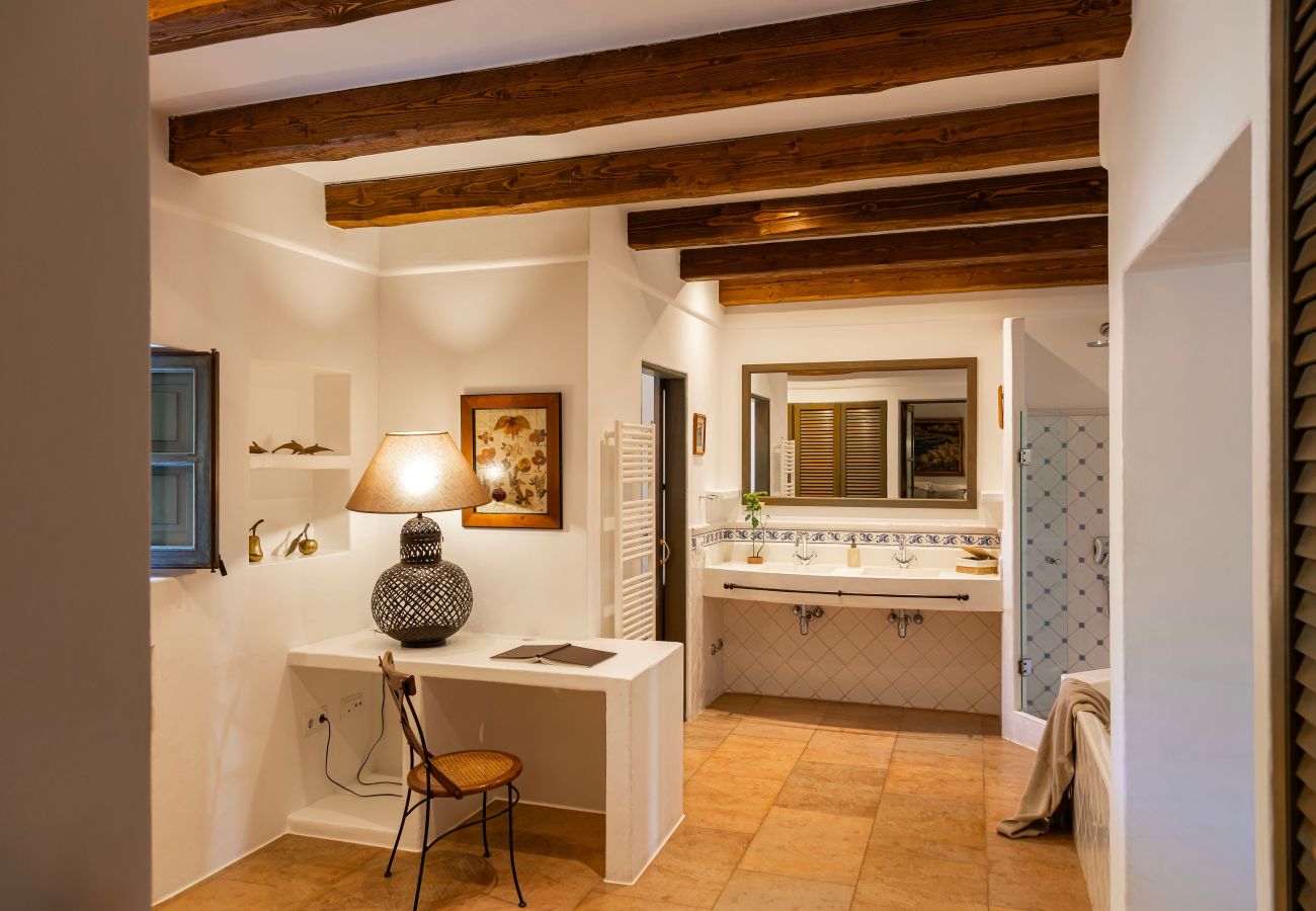 Villa in Santa Eulalia des Riu - Can Vicent Rafal newbuilt villa with pool&BBQ Villa in Santa Eulalia des Riu - Can Vicent Rafal newbuilt villa with pool&BBQ