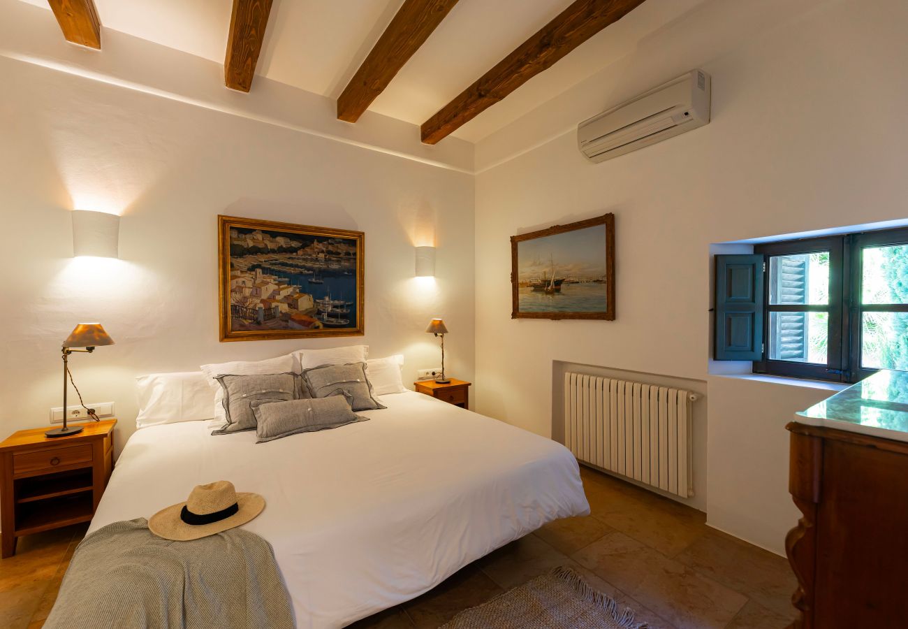 Villa in Santa Eulalia des Riu - Can Vicent Rafal newbuilt villa with pool&BBQ Villa in Santa Eulalia des Riu - Can Vicent Rafal newbuilt villa with pool&BBQ