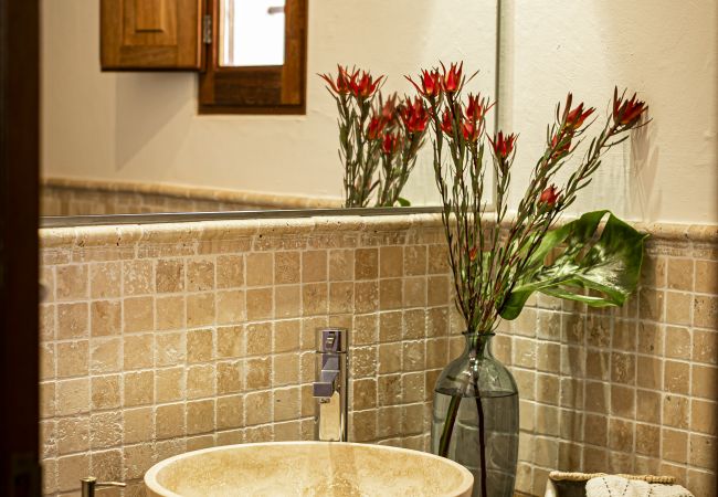 Villa in Sant Francesc de Formentera - CAN NOVES- Magnificent newly built villa, central and well equipped Villa in Sant Francesc de Formentera - CAN NOVES- Magnificent newly built villa, central and well equipped