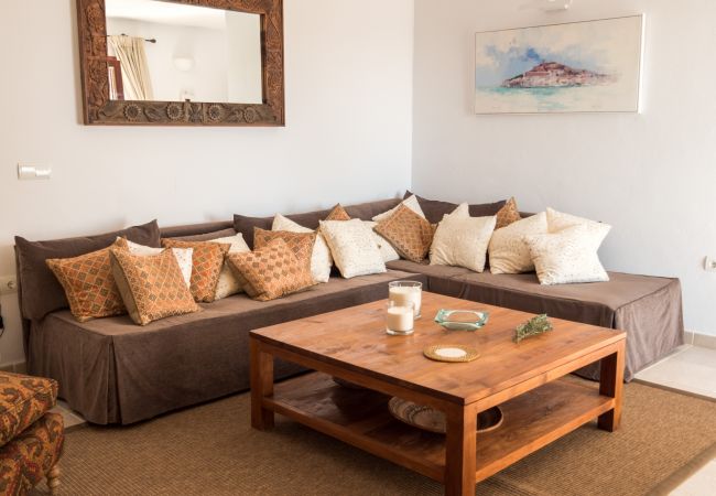 Villa in Nuestra Sra de Jesus - Stuning views´s villa with pool close to beach and Ibiza Villa in Nuestra Sra de Jesus - Stuning views´s villa with pool close to beach and Ibiza
