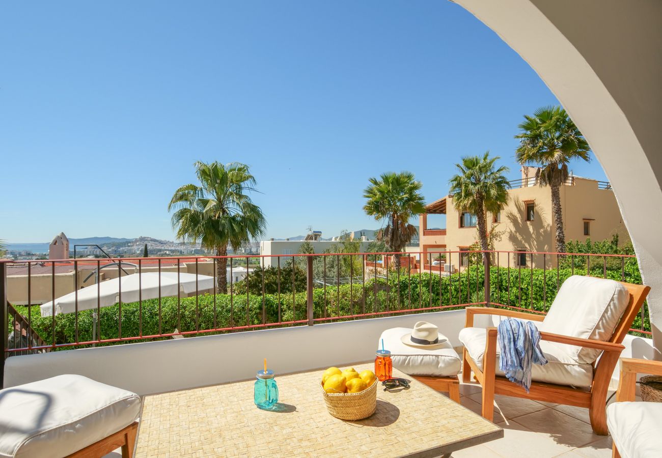 Villa in Nuestra Sra de Jesus - Stuning views´s villa with pool close to beach and Ibiza Villa in Nuestra Sra de Jesus - Stuning views´s villa with pool close to beach and Ibiza