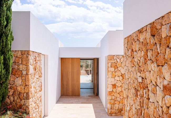 Villa a Santa Eulalia des Riu - Can Rafalet - Modern style&brand new villa with pool, garden and  BBQ Villa a Santa Eulalia des Riu - Can Rafalet - Modern style&brand new villa with pool, garden and  BBQ
