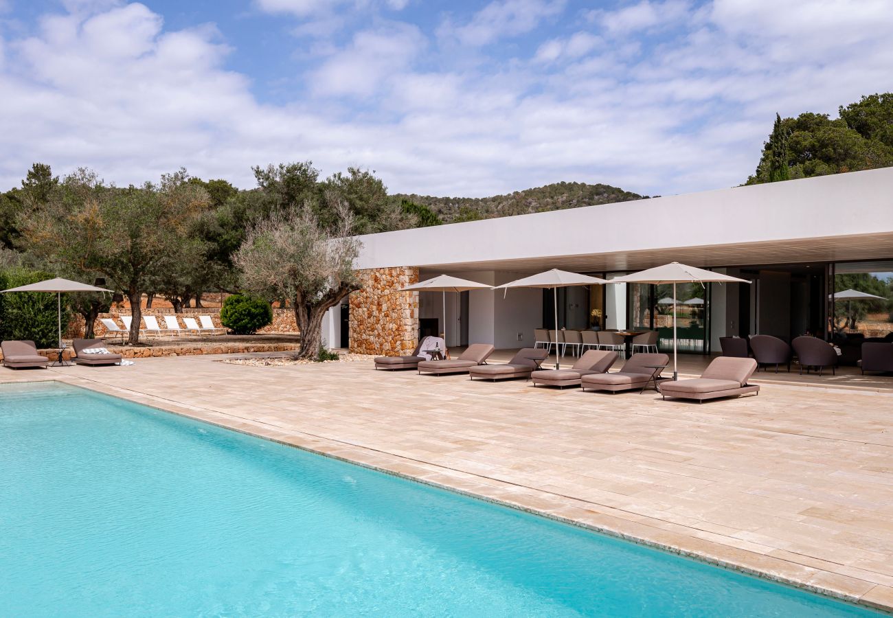 Villa a Santa Eulalia des Riu - Can Rafalet - Modern style&brand new villa with pool, garden and  BBQ Villa a Santa Eulalia des Riu - Can Rafalet - Modern style&brand new villa with pool, garden and  BBQ