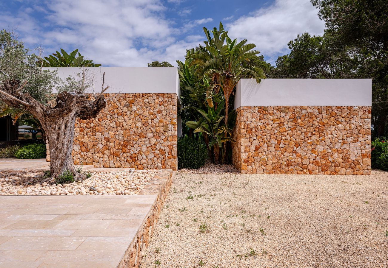 Villa a Santa Eulalia des Riu - Can Rafalet - Modern style&brand new villa with pool, garden and  BBQ Villa a Santa Eulalia des Riu - Can Rafalet - Modern style&brand new villa with pool, garden and  BBQ